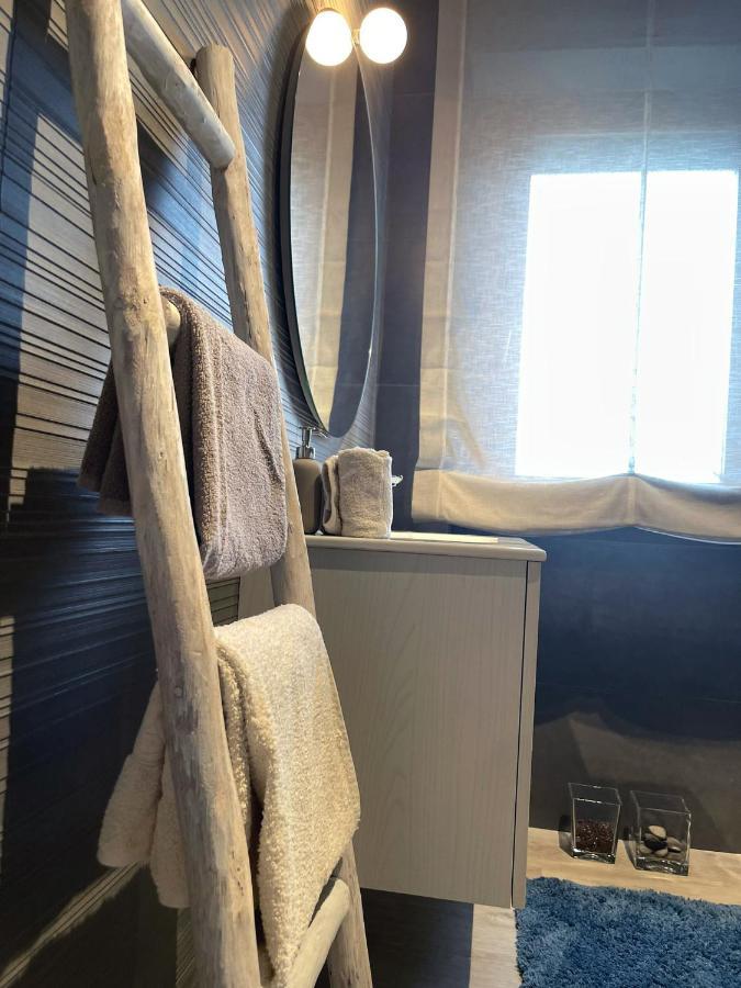 A Casa Di Ada 127 Apartman Pescara Kültér fotó